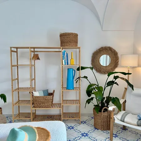 Michela, 2br, 2bt, Patio, Newly Renovated Hébergement de vacances
