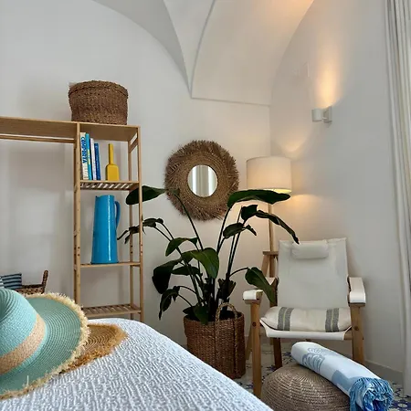 Holiday home Michela, 2br, 2bt, Amazing Patio, Jacuzzi, Newly Renovated